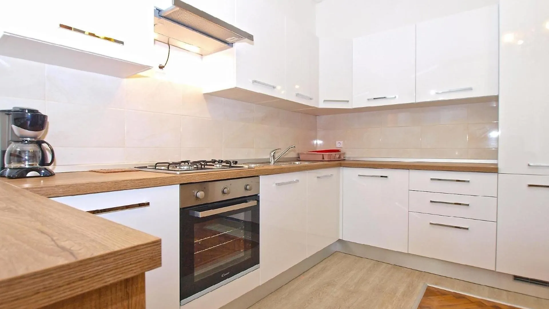 Ferienwohnung Fuer 4 Personen Ca 80 Qm In Pula, Istrien Istrische Riviera 0*, Pula